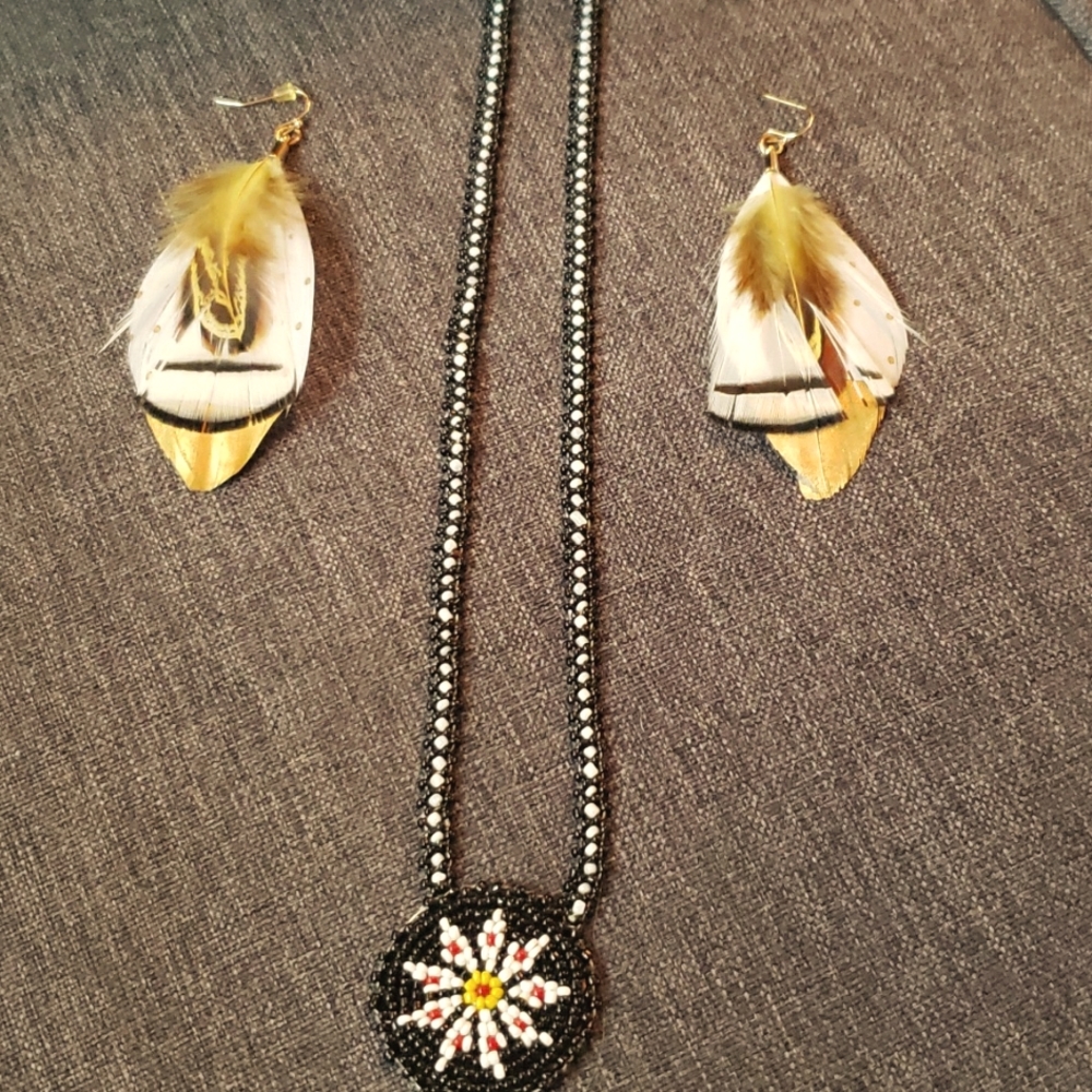 5/$25- Hand-made Necklace & Errands
